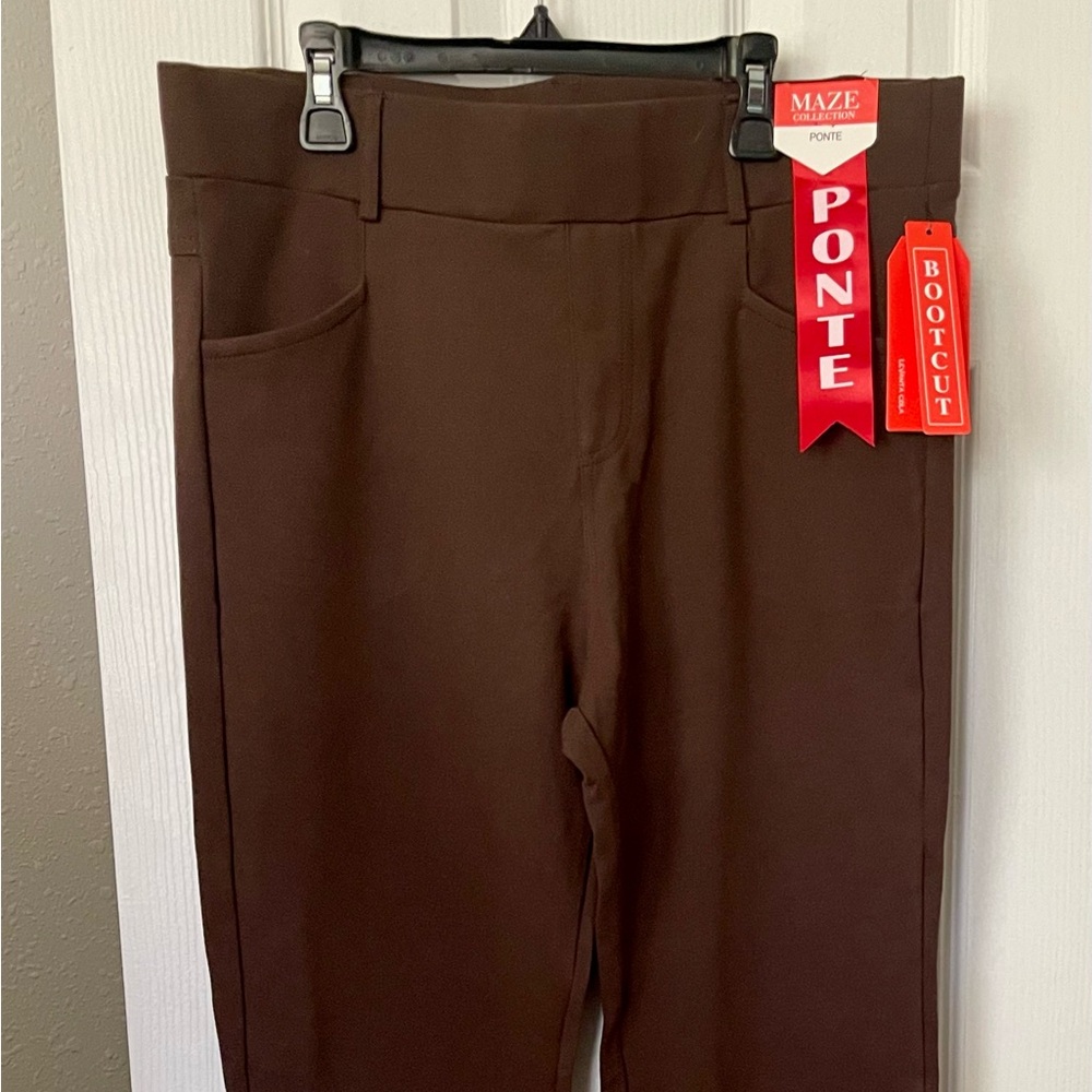 NWT MAZE COLLECTION PLUS SIZE 1X Brown Flare Bootcut